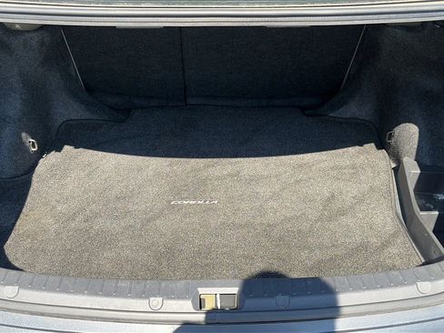 Used 2010 Toyota Corolla LE image 33