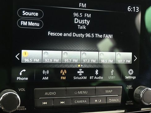 Used 2024 Nissan Frontier PRO-4X w/ Pro Convenience Package image 9