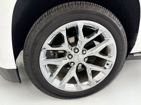 Used 2020 GMC Yukon Denali w/ Denali Premium Package AWD/4WD image 30