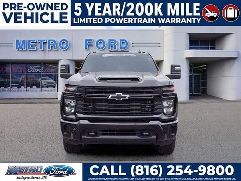 Used 2024 Chevrolet Silverado 2500 Custom w/ Custom Value Package AWD/4WD image 8