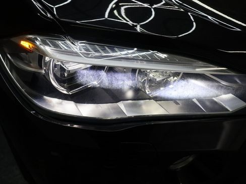 Used 2018 BMW X6 M w/ Executive Package image 24