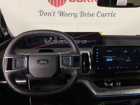 New 2026 Ford Expedition Tremor image 18