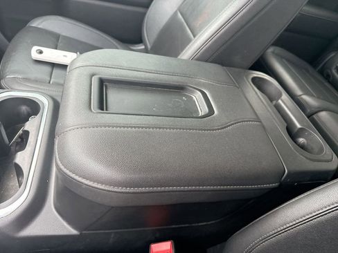 Used 2022 Chevrolet Silverado 2500 LTZ w/ LTZ Premium Package image 20