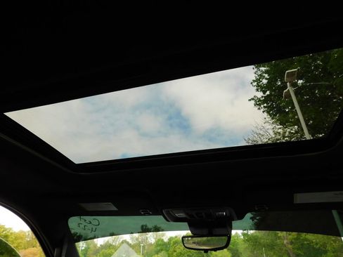 Certified 2024 Chevrolet Silverado 1500 High Country w/ High Country Premium Package AWD/4WD image 6