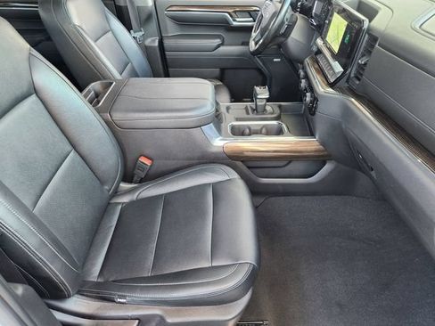 Used 2024 Chevrolet Silverado 1500 RST w/ Texas Edition Plus AWD/4WD image 11