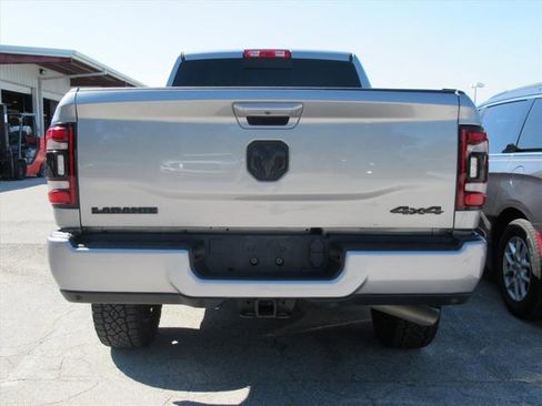 Used 2022 RAM 2500 Laramie w/ Night Edition image 3