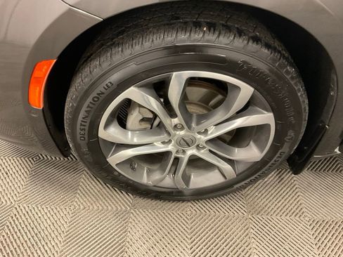 Used 2022 Chrysler Pacifica Pinnacle image 9