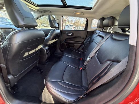 Used 2017 Jeep Compass Limited image 13