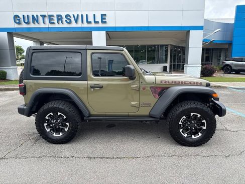 Used 2025 Jeep Wrangler Rubicon w/ Safety Group AWD/4WD image 4