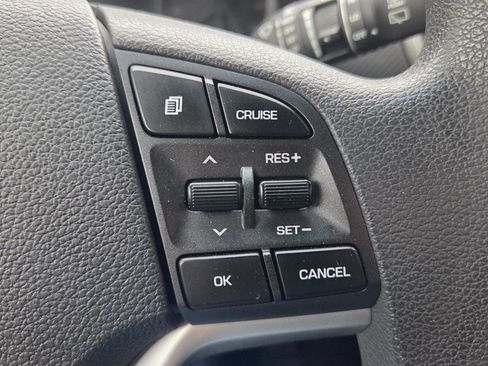 Used 2019 Hyundai Tucson SE AWD/4WD image 24