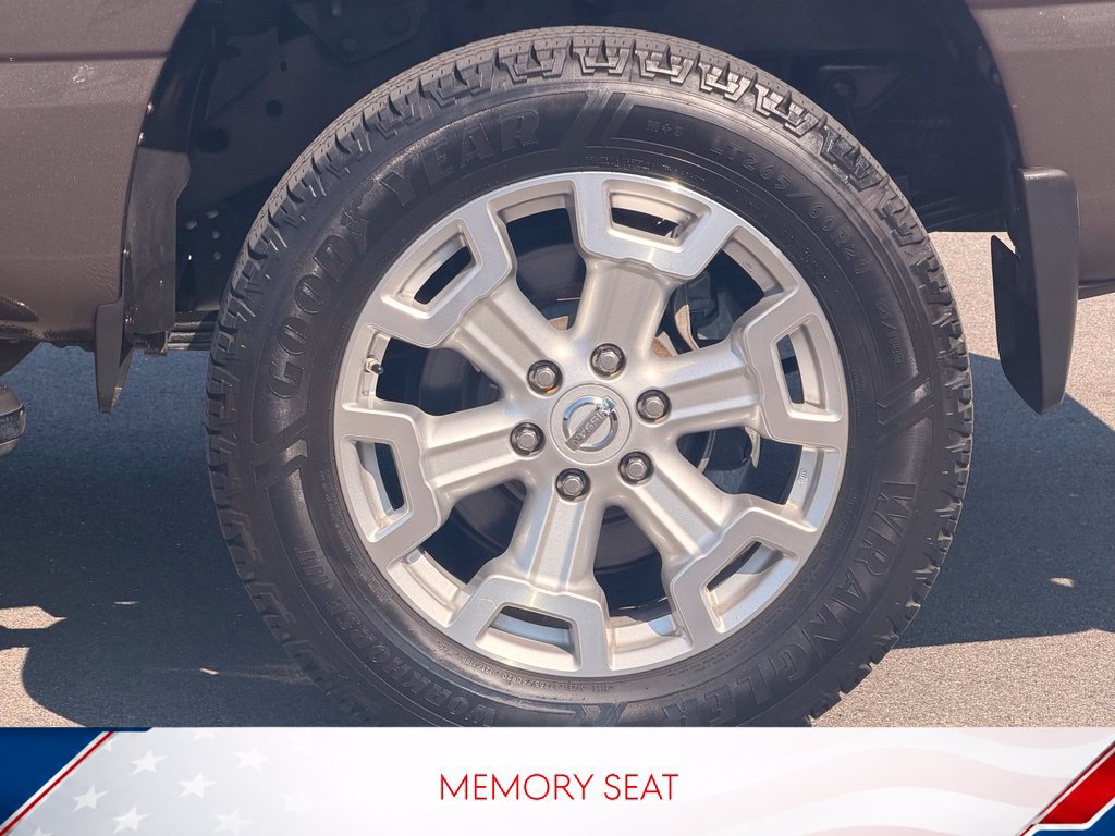 Used 2016 Nissan Titan SL RWD image 8
