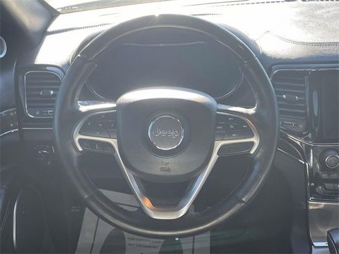 Used 2019 Jeep Grand Cherokee Overland image 13