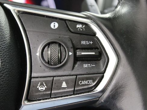 Used 2023 Acura MDX SH-AWD w/ Technology Package image 28