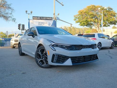 Used 2025 Kia K5 GT-Line w/ GT-Line Premium Package FWD image 3