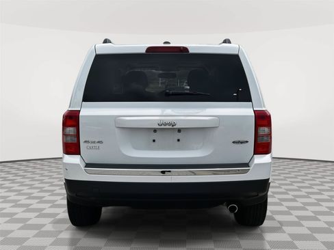 Used 2016 Jeep Patriot High Altitude AWD/4WD image 3