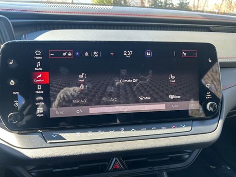 New 2026 Dodge Charger Scat Pack w/ Blacktop Package image 19