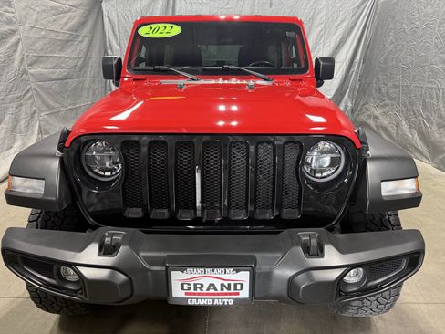 Used 2022 Jeep Wrangler Unlimited Willys image 2