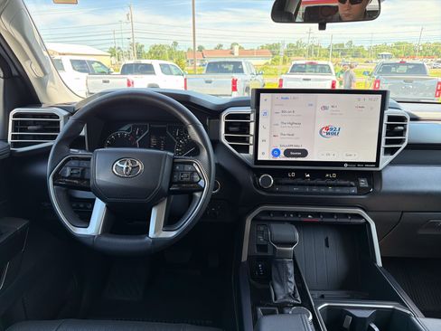 Used 2023 Toyota Tundra SR5 w/ SR5 Premium Package AWD/4WD image 15