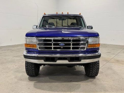 Used 1995 Ford F250 XLT image 3