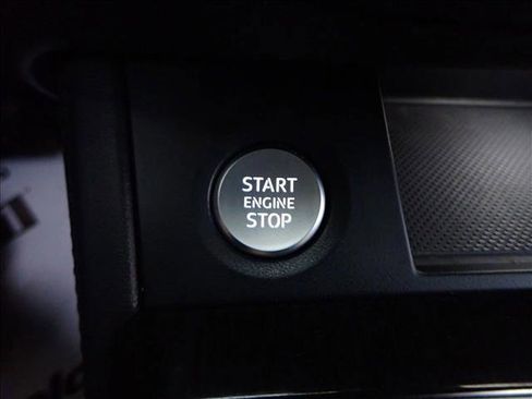 Used 2020 Audi Q5 e Prestige image 27