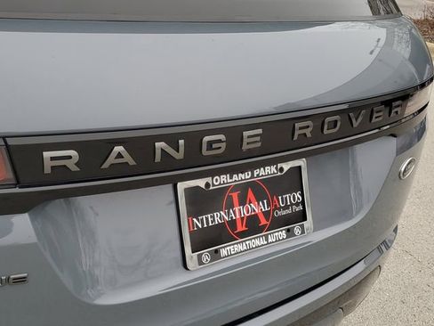 Used 2022 Land Rover Range Rover Evoque R-Dynamic S AWD/4WD image 9