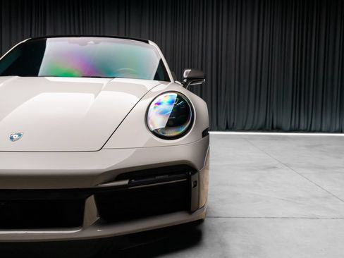 Used 2022 Porsche 911 Turbo S AWD/4WD image 21