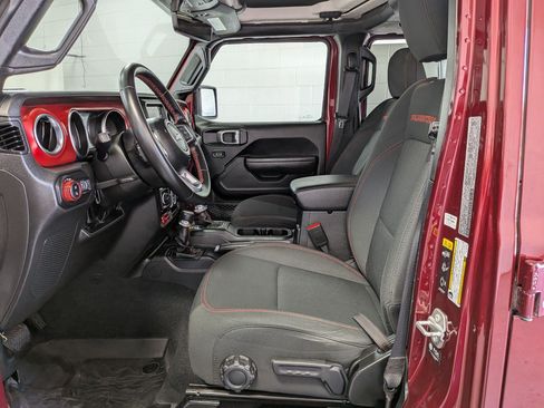Used 2022 Jeep Gladiator Rubicon w/ Trailer Tow Package AWD/4WD image 28