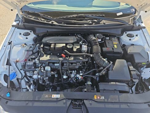 New 2026 Hyundai Elantra N Line FWD image 32