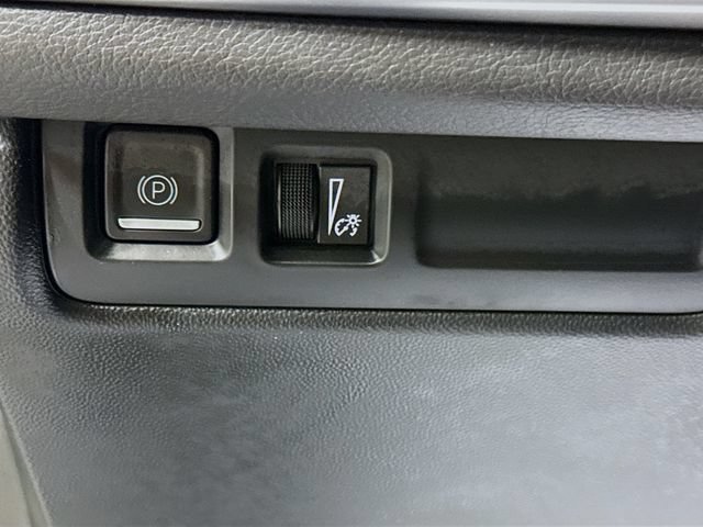 Used 2024 Cadillac XT4 Sport FWD image 10