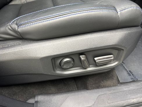 Used 2022 Toyota Tundra Platinum w/ Advanced Package image 48