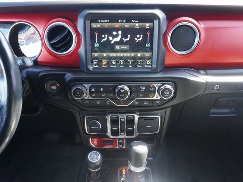 Used 2022 Jeep Wrangler Unlimited Rubicon w/ LED Lighting Group image 20