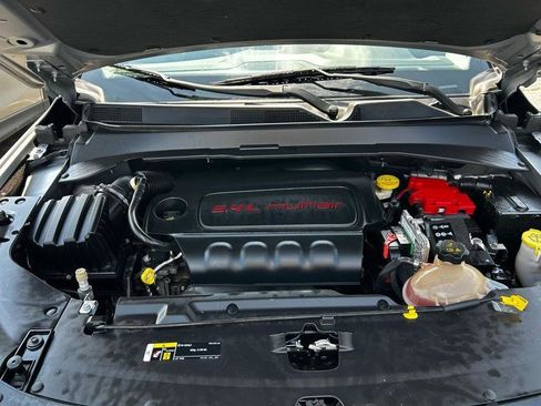 Used 2020 Jeep Compass Trailhawk image 20