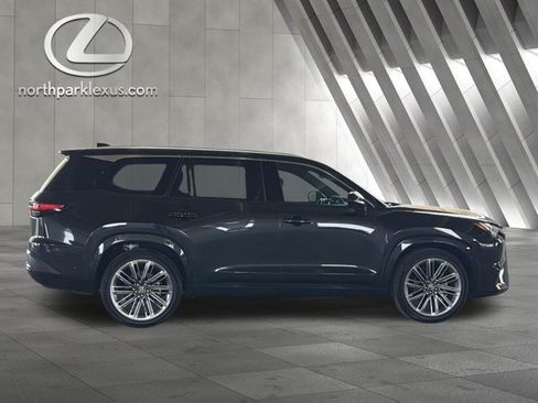 Certified 2025 Lexus TX 350 AWD w/ Technology Package image 4
