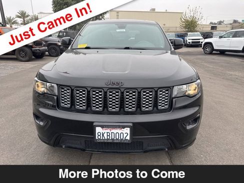 Used 2019 Jeep Grand Cherokee Altitude image 9