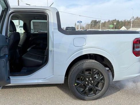 New 2026 Ford Maverick Lobo image 28