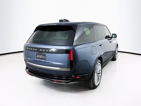 New 2026 Land Rover Range Rover Long Wheelbase SE image 5