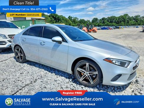 Used 2021 Mercedes-Benz A 220 w/ Premium Package image 5