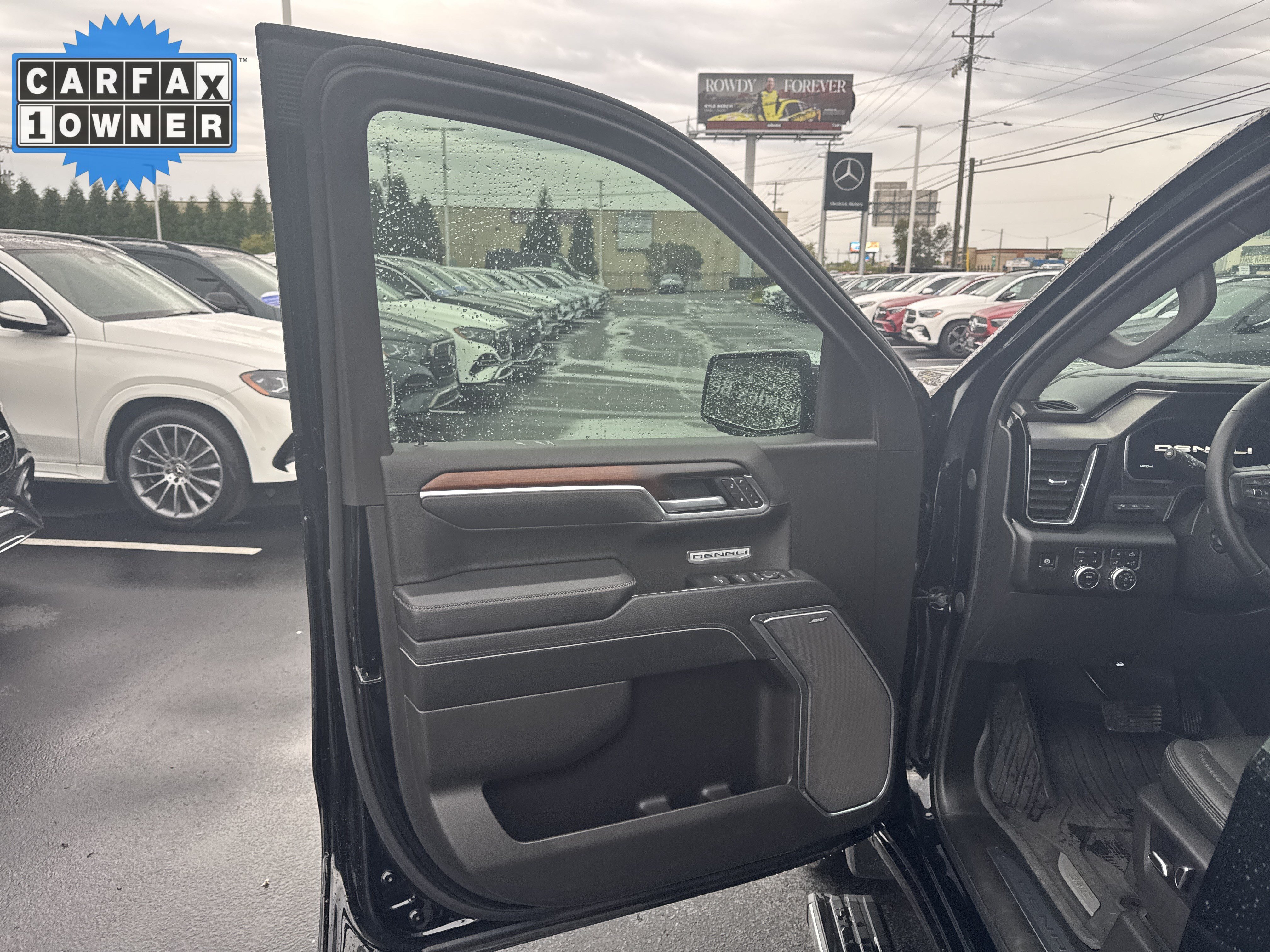 Used 2026 GMC Sierra 1500 Denali w/ Denali Reserve Package AWD/4WD image 14