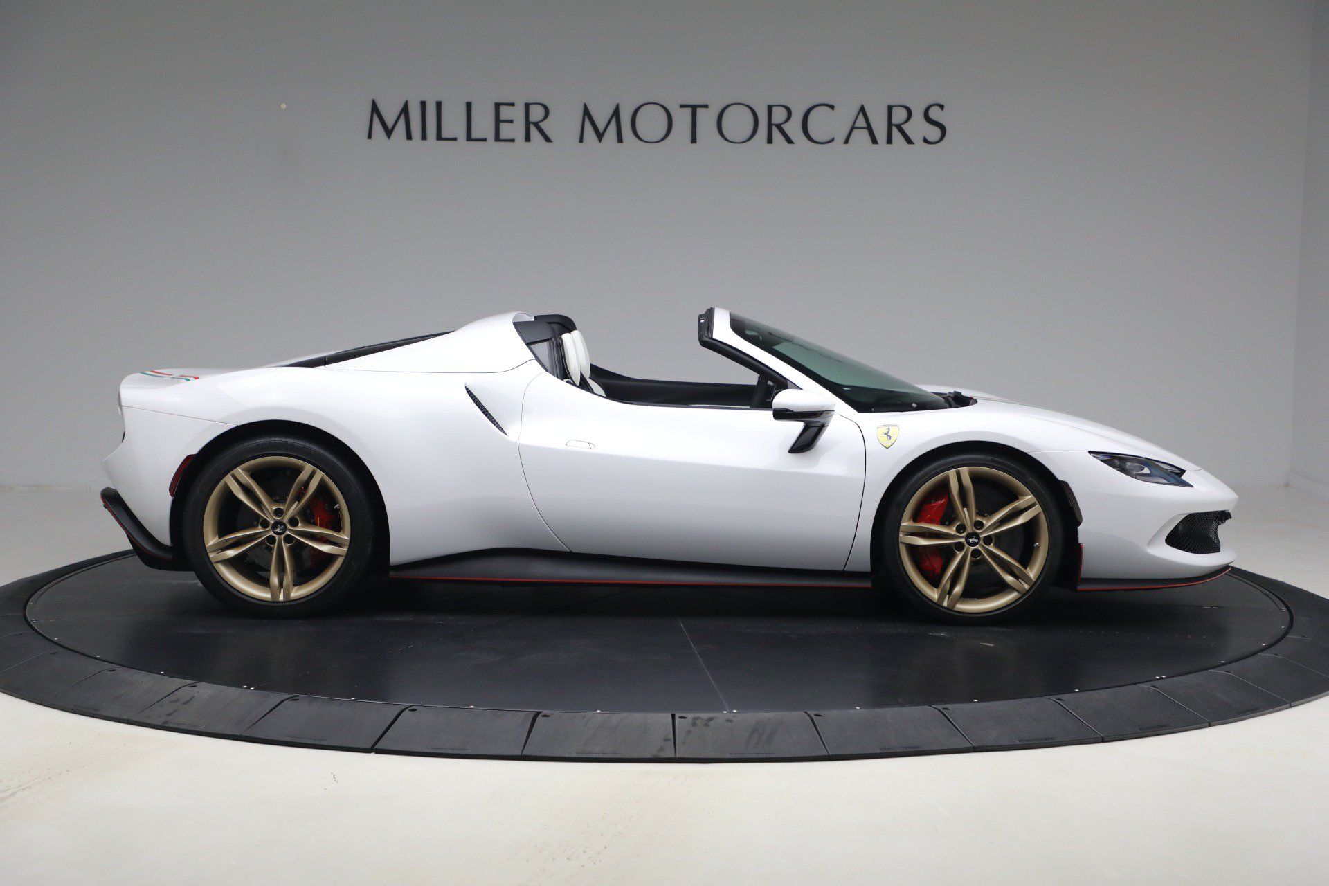Certified 2025 Ferrari 296 GTS RWD image 10