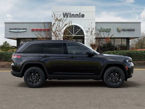 New 2026 Jeep Grand Cherokee Altitude RWD image 21