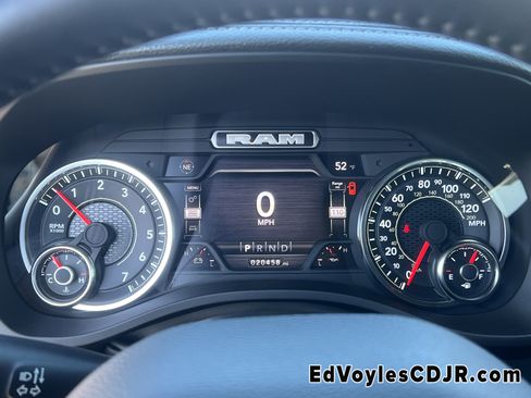 Used 2023 RAM 1500 Laramie image 33