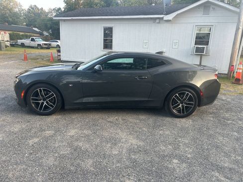 Used 2017 Chevrolet Camaro LT w/ Technology Package RWD image 24