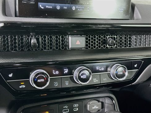 Used 2025 Honda CR-V EX-L image 23