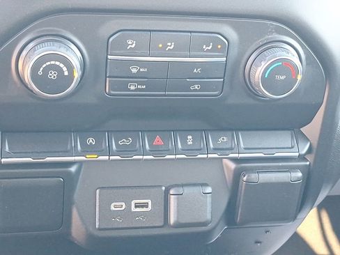 Used 2022 Chevrolet Silverado 1500 Custom w/ Safety Confidence Package image 49