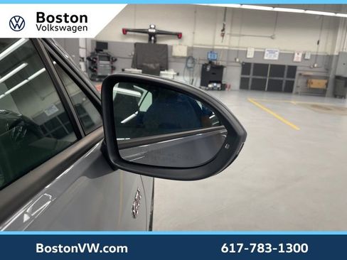 New 2025 Volkswagen GTI Autobahn image 7