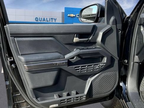 Used 2025 Toyota Tacoma TRD Off-Road w/ TRD Off Road Upgrade Package AWD/4WD image 23
