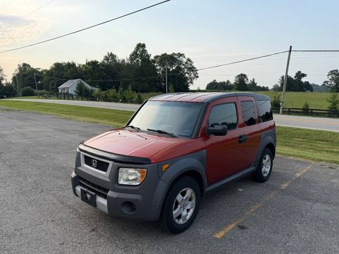 Used 2005 Honda Element EX image 2
