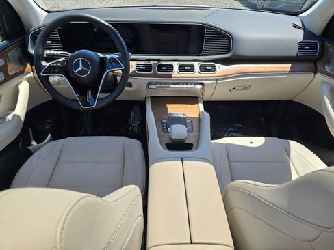 Used 2024 Mercedes-Benz GLE 450 4MATIC image 18