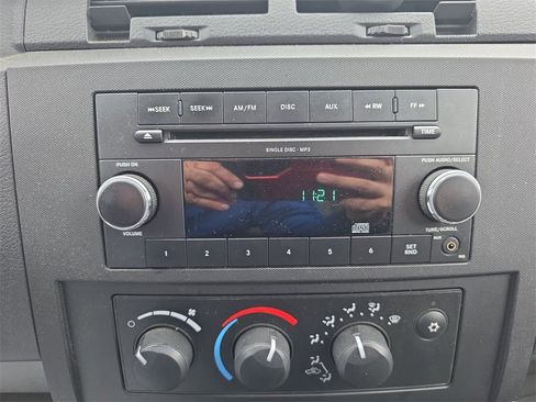 Used 2010 Dodge Dakota Big Horn w/ Convenience Group image 17