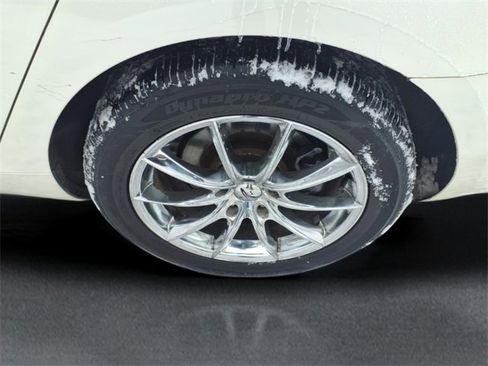 Used 2013 Cadillac XTS Platinum w/ Driver Assist Package image 7